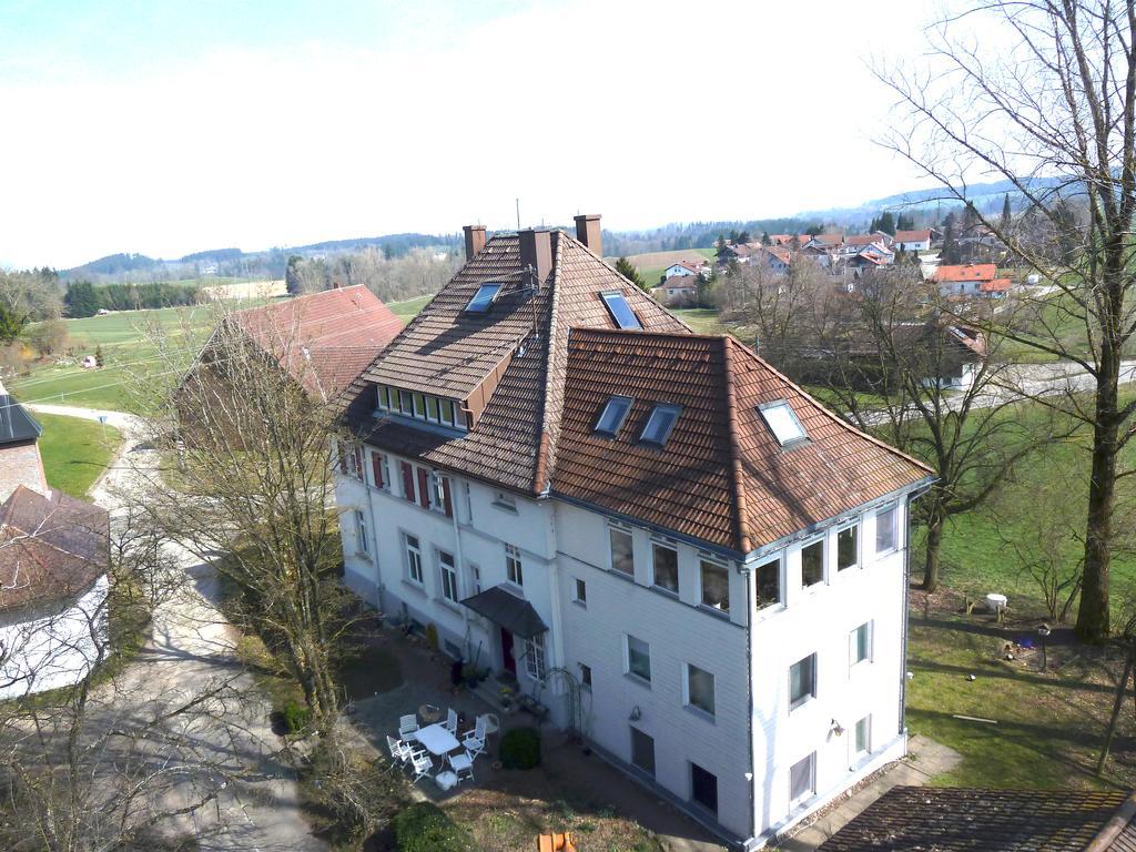 Apartamento Altes Schulhaus Argenbuhl Exterior foto