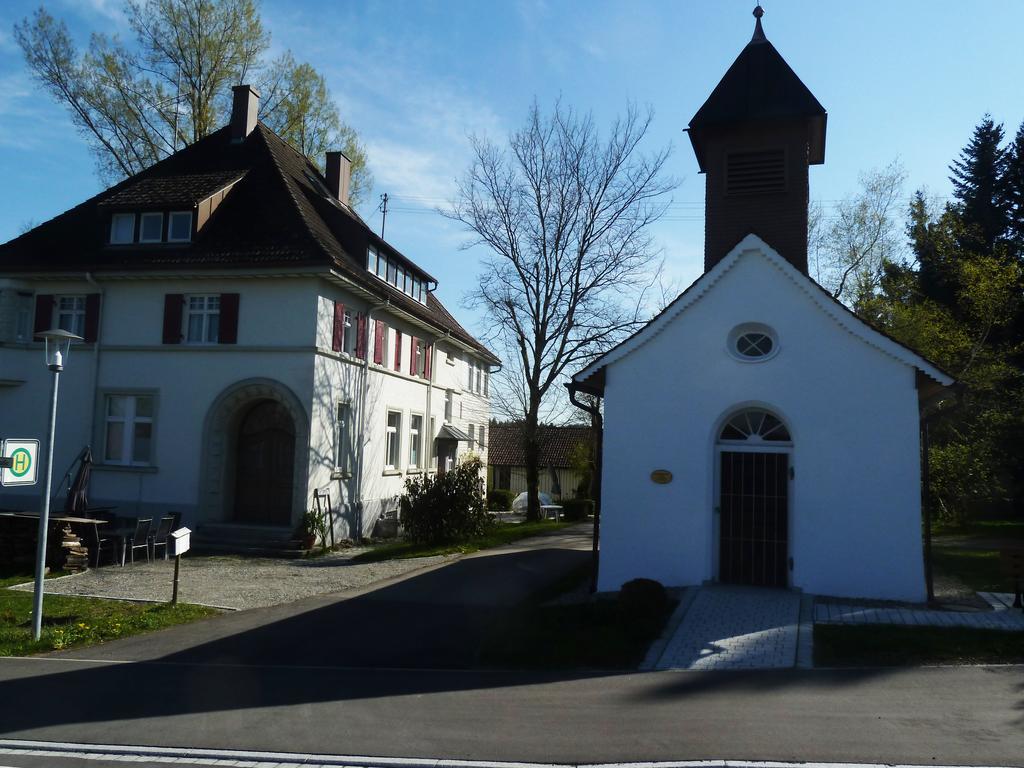 Apartamento Altes Schulhaus Argenbuhl Exterior foto